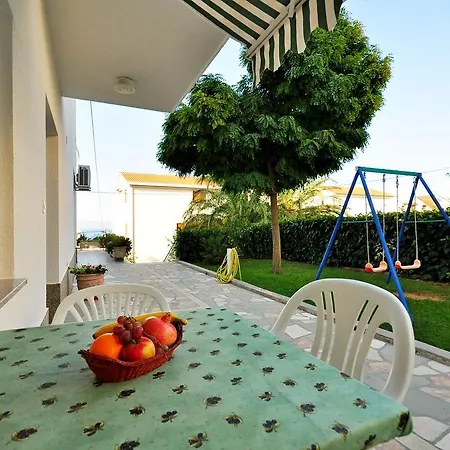 Apartament Ivan Duće